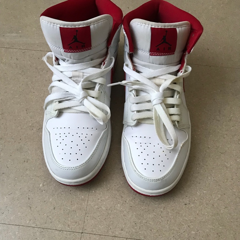Mens Jordan 1’s